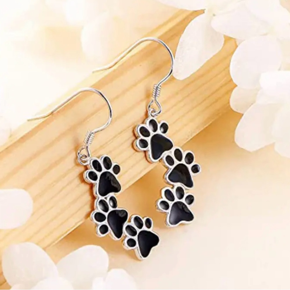 NWT Paw Print Dangle Earrings